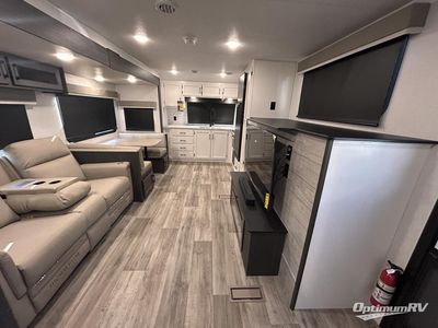2025 Venture RV SportTrek - Photo 5