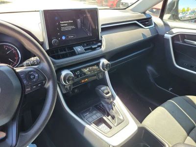 2023 Toyota RAV4 — photo 23 view