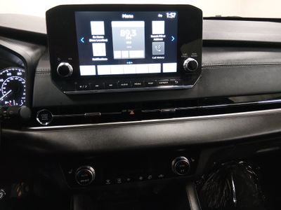 2024 Mitsubishi Outlander - Photo 13