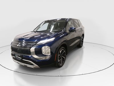 2024 Mitsubishi Outlander - Photo 3