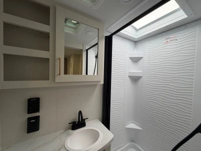 2026 Grand Design Transcend - Photo 16