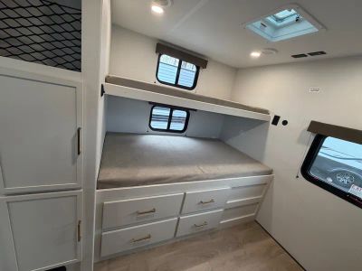 2026 Grand Design Transcend - Photo 14
