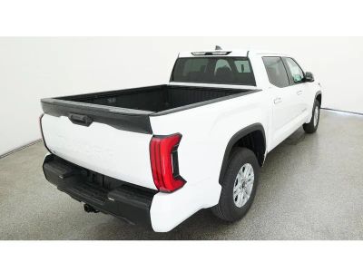 2026 Toyota Tundra 4WD — photo 8 view