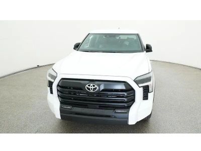 2026 Toyota Tundra 4WD — photo 15 view