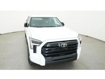2026 Toyota Tundra 4WD — photo 14 view