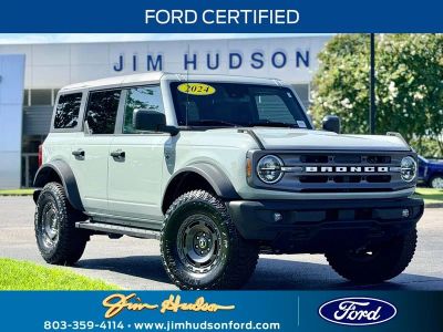 2024 Ford Bronco Big Bend CERTIFIED SASQUATCH PACKAGE in Cactus — front three-quarter view