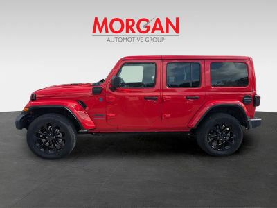 2025 Jeep Wrangler — photo 8 view
