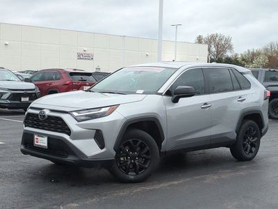 2024 Toyota RAV4 - Photo 2