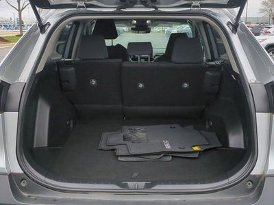 2024 Toyota RAV4 - Photo 15