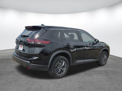 2024 Nissan Rogue - Photo 3