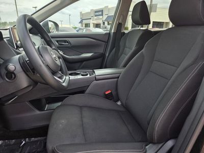 2024 Nissan Rogue - Photo 12