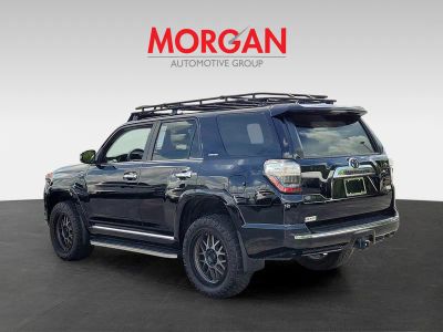 2022 Toyota 4Runner — interior view