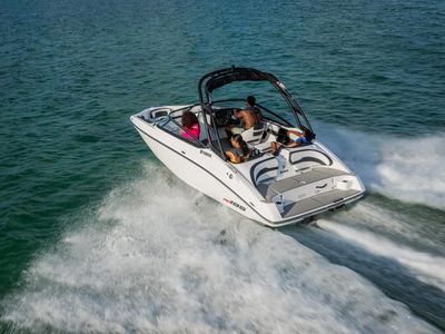 2025 Yamaha Boats AR195 - Photo 3