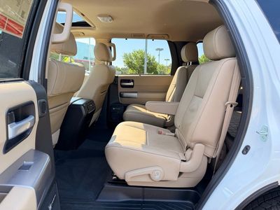 2020 Toyota Sequoia Limited — photo 18 view
