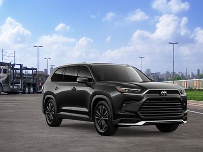 2026 Toyota Grand Highlander Hybrid - Photo 17