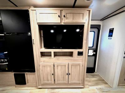 2023 Coachmen Northern Spirit Ultra Lite — engine compartment view