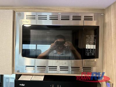 2021 Winnebago Micro Minnie - Photo 17