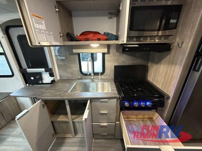 2021 Winnebago Micro Minnie - Photo 19