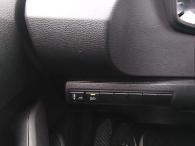 2024 Toyota Corolla — photo 13 view