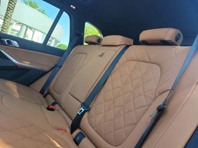 2026 BMW X5 — photo 12 view