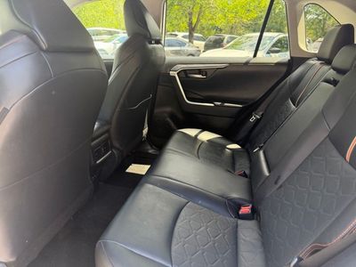 2024 Toyota RAV4 - Photo 11