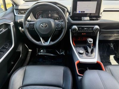 2024 Toyota RAV4 - Photo 14