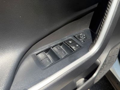 2024 Toyota RAV4 - Photo 17