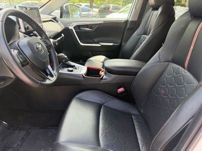 2024 Toyota RAV4 - Photo 19