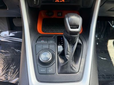 2024 Toyota RAV4 - Photo 27