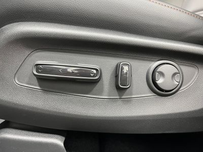2026 Honda CR-V Hybrid - Photo 14