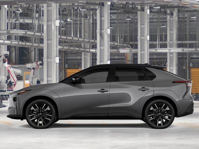 2026 Toyota bZ - Photo 4