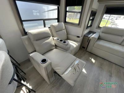2026 Grand Design Reflection - Photo 44
