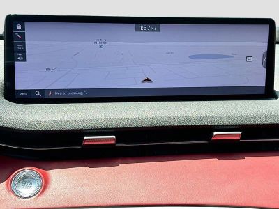 2022 Genesis GV70 — photo 13 view