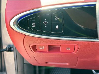 2022 Genesis GV70 — photo 10 view