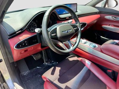 2022 Genesis GV70 — photo 9 view