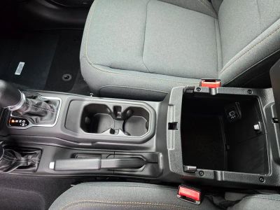 2025 Jeep Wrangler — photo 25 view