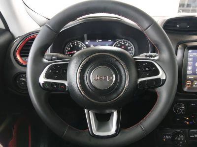 2023 Jeep Renegade - Photo 19