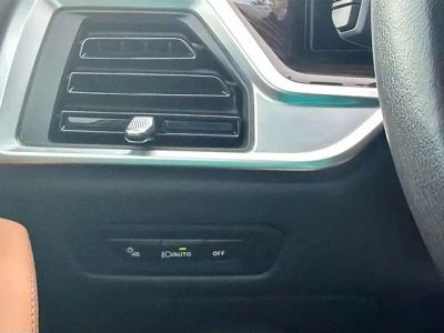 2025 BMW X5 — photo 36 view