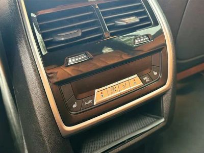 2025 BMW X5 — photo 19 view