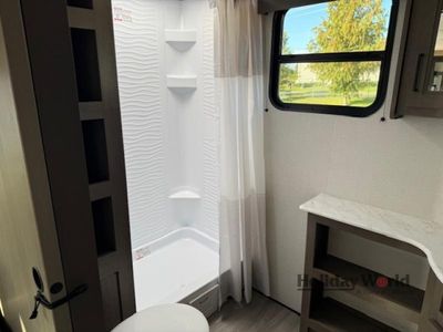 2026 Grand Design Transcend - Photo 27