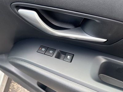 2025 Hyundai Tucson — photo 32 view