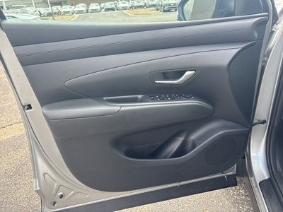 2025 Hyundai Tucson — photo 11 view