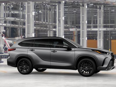 2026 Toyota Highlander - Photo 13