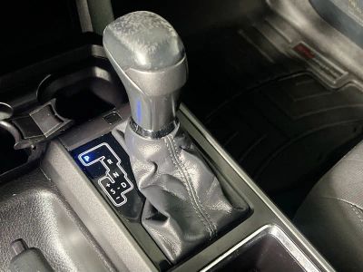 2016 Toyota Tacoma — photo 21 view