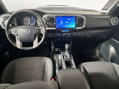 2016 Toyota Tacoma — photo 26 view
