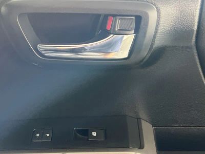 2016 Toyota Tacoma — photo 28 view