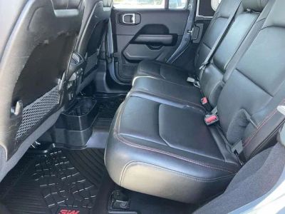 2024 Jeep Wrangler - Photo 10