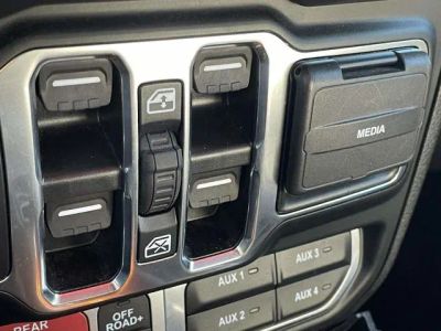 2024 Jeep Wrangler - Photo 23
