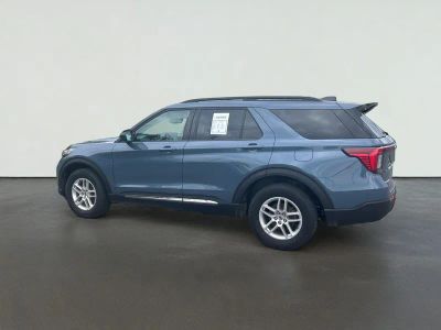 2025 Ford Explorer — detail view