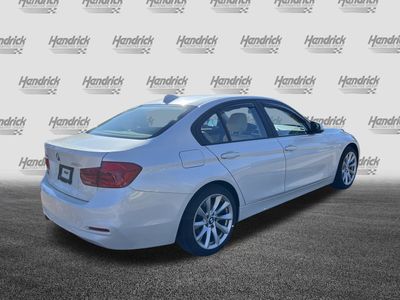 2018 BMW 3 Series 320i xDrive - Photo 10